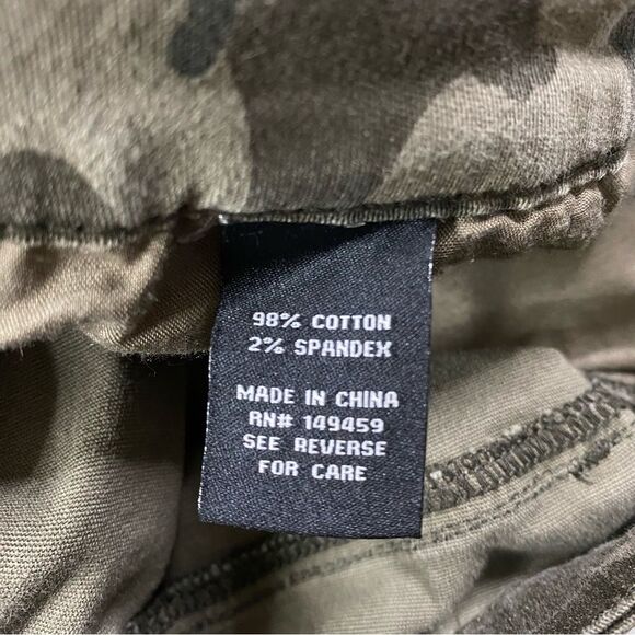 Ashley Mason Skinny Cargo Pants Women's 7 Chino Military Army Camo - Picture 13 of 13